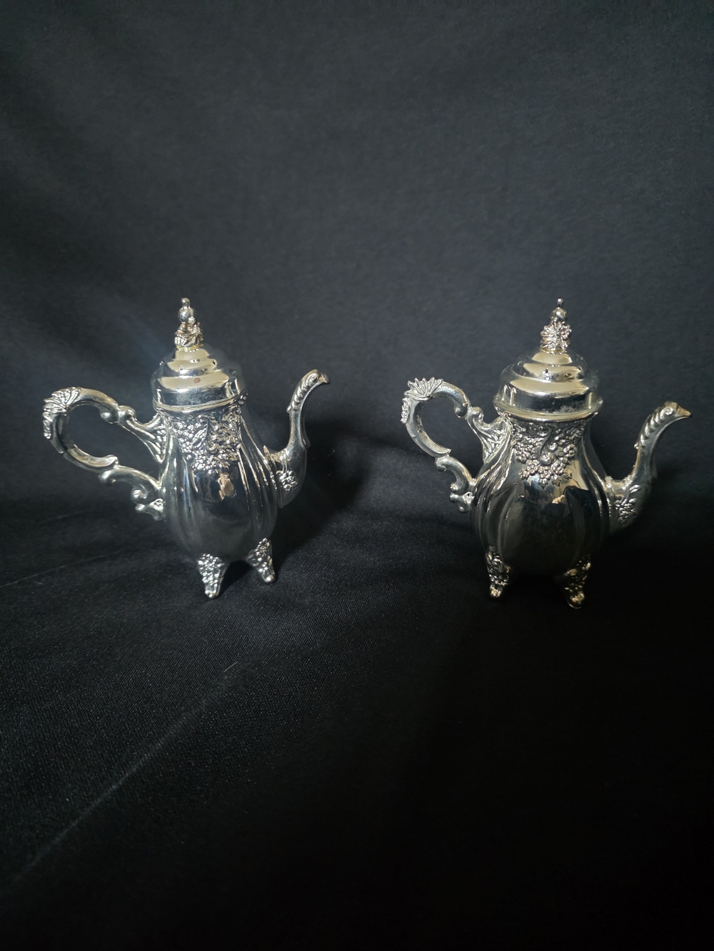 Wallace Silversmiths Sterling Silver Teapot Salt & Pepper Shakers with Box
